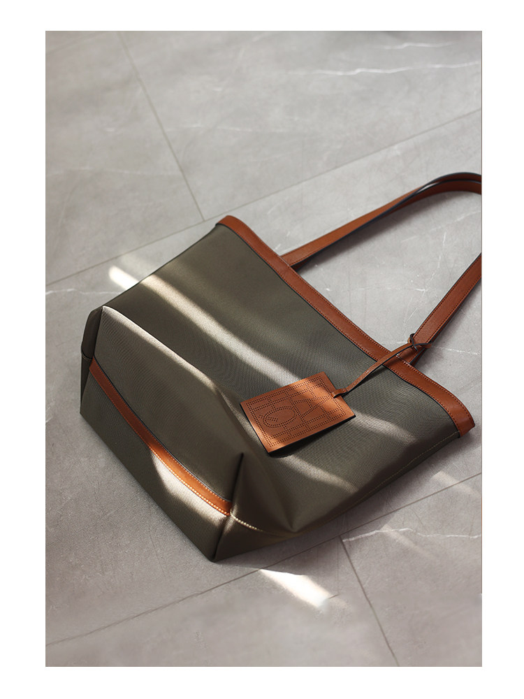 ナイロン×本革 トートバッグ QD765 イメージ7