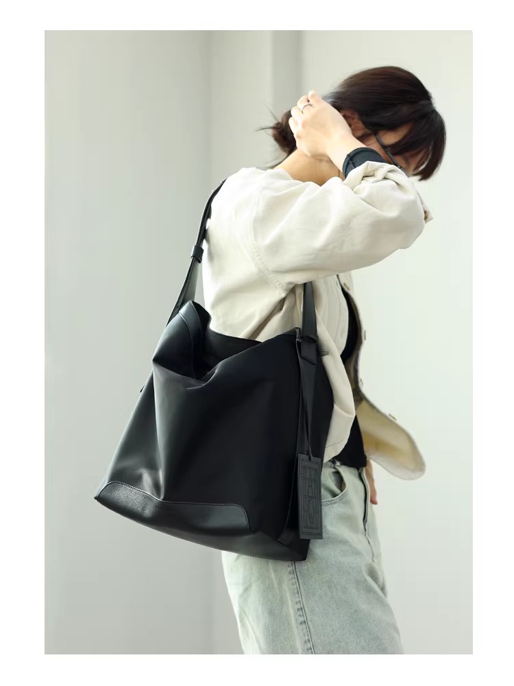 ナイロン×本革 ショルダーバッグ QD717 イメージ15