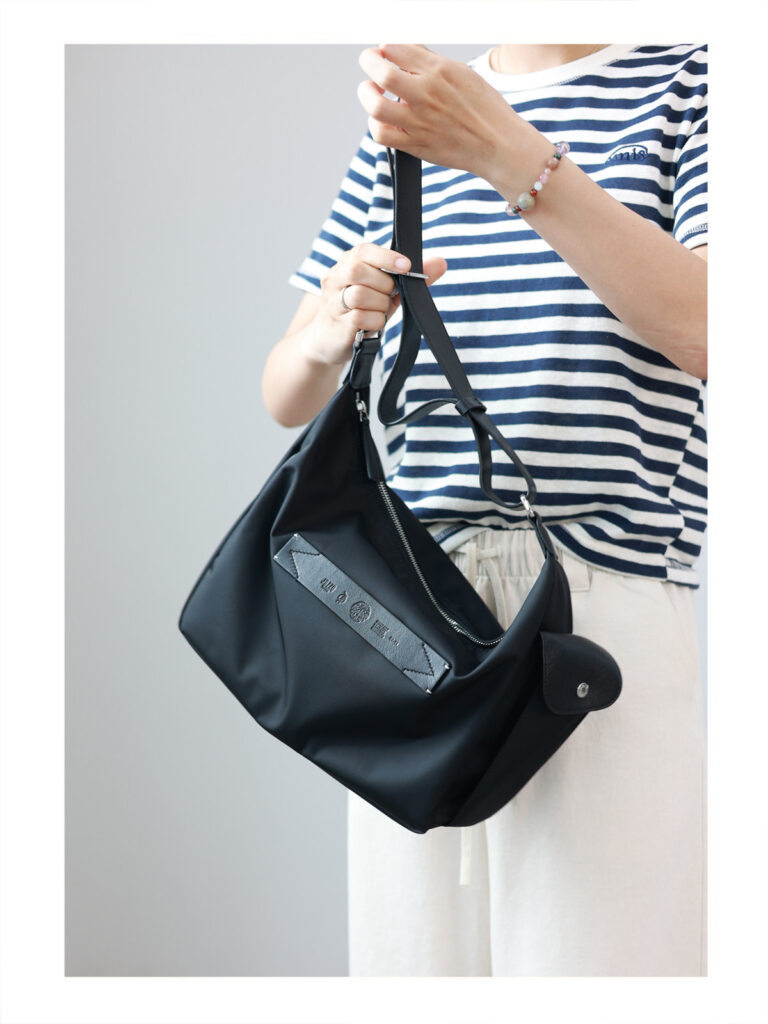 ナイロン×本革 ショルダーバッグ QD739 イメージ8