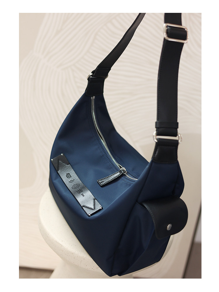 ナイロン×本革 ショルダーバッグ QD739 イメージ10