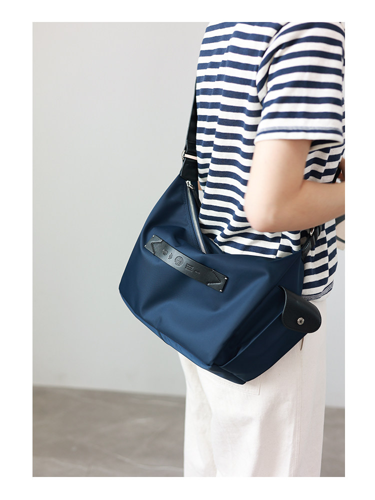 ナイロン×本革 ショルダーバッグ QD739 イメージ13