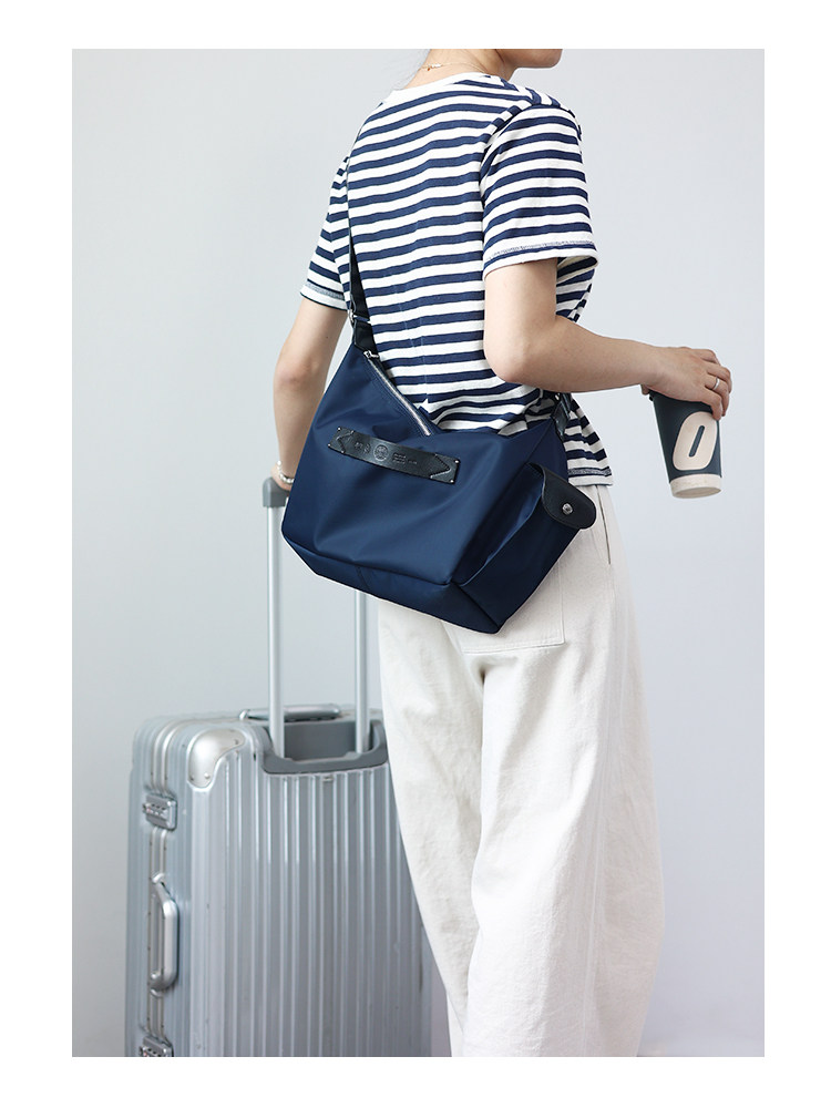 ナイロン×本革 ショルダーバッグ QD739 イメージ16