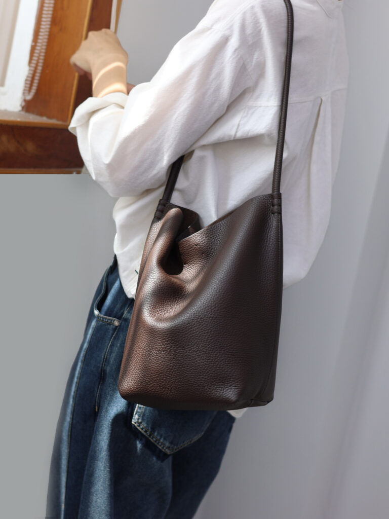 本革 ショルダーバッグ QD864 イメージ12